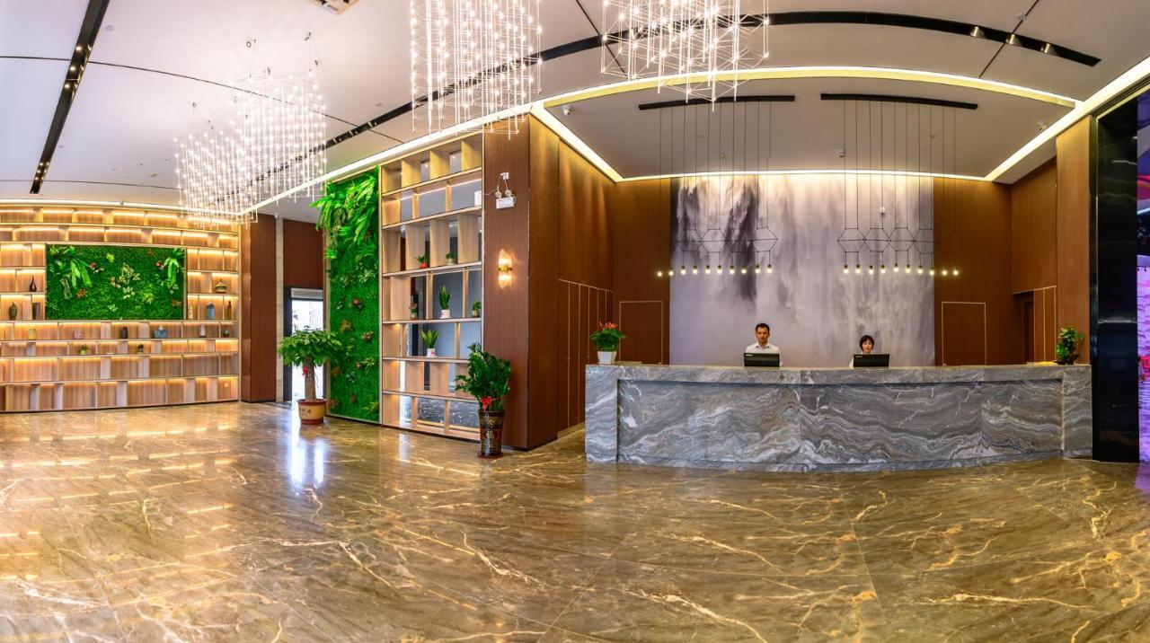 Ramada Encore By Wyndham Guangzhou Panyu Экстерьер фото