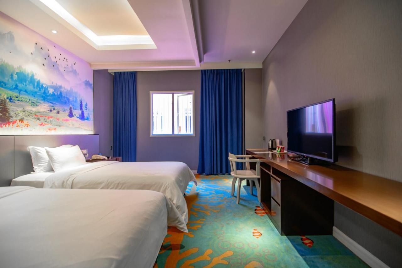 Ramada Encore By Wyndham Guangzhou Panyu Экстерьер фото