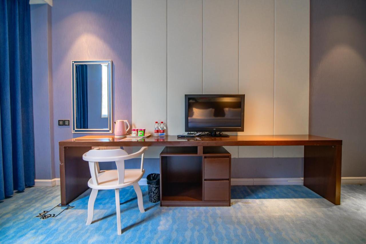 Ramada Encore By Wyndham Guangzhou Panyu Экстерьер фото